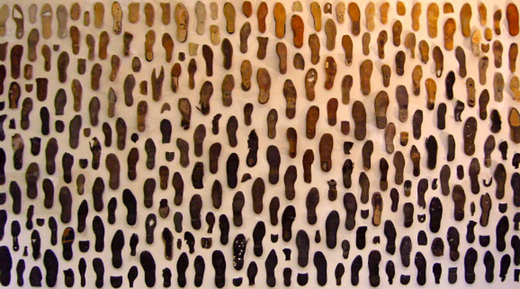 ©Ebi-de-Boer-Pietrasanta-installation -marble